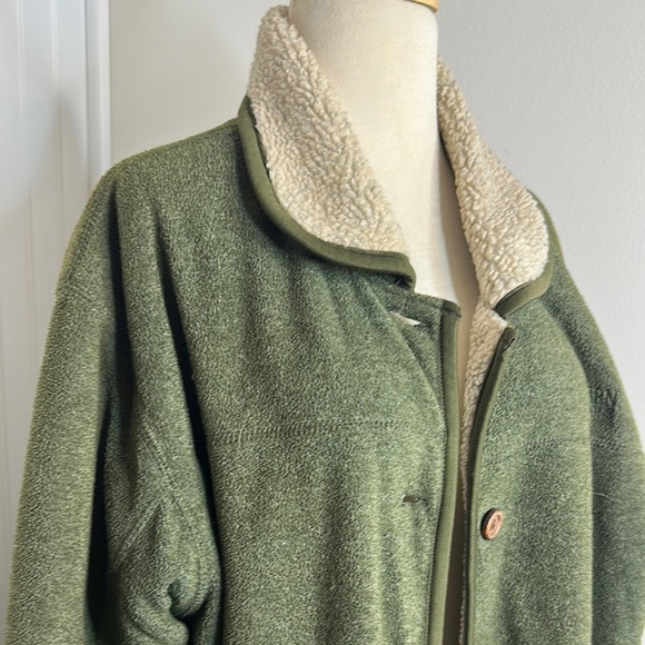 Northern Reflections Green Teddy Jacket - Picture 2 of 5